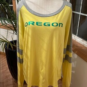 Oregon Duck Colosseum Women's Yellow and Gray long sleeve T-Shirt